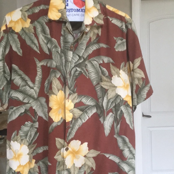 Tommy Bahama short sleeve silk shirt - Picture 6 of 7